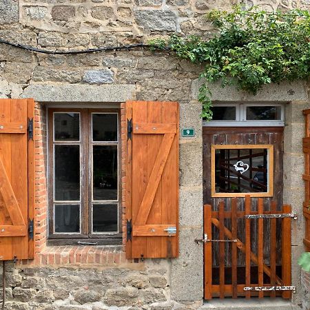 Doxie Cottage Saint-Chabrais 外观 照片