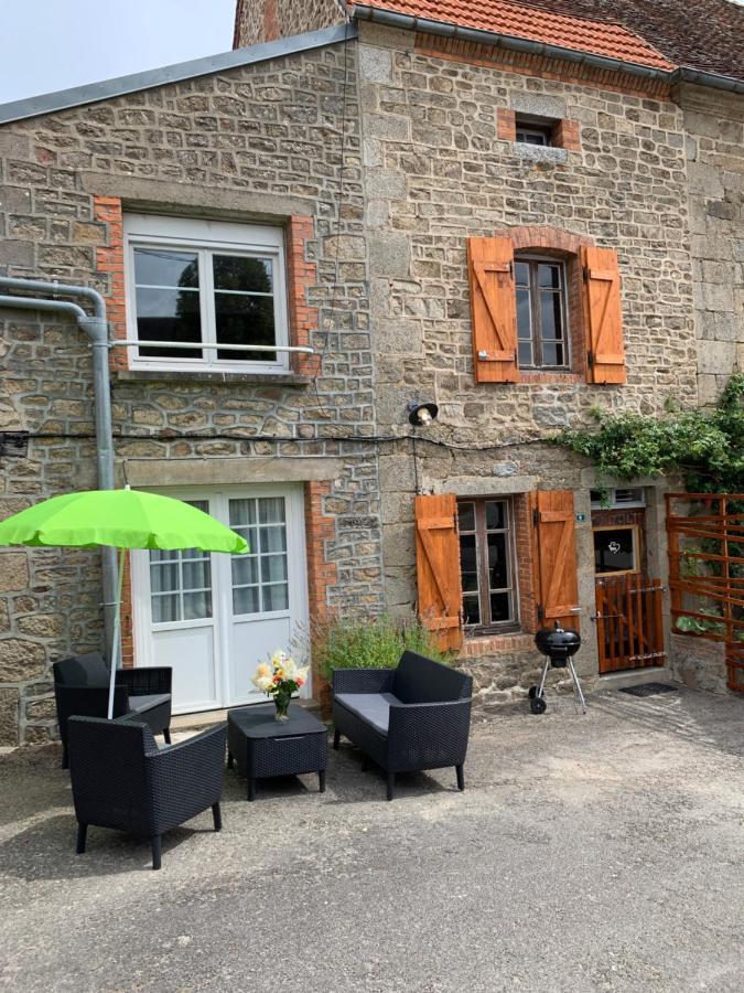 Doxie Cottage Saint-Chabrais 外观 照片