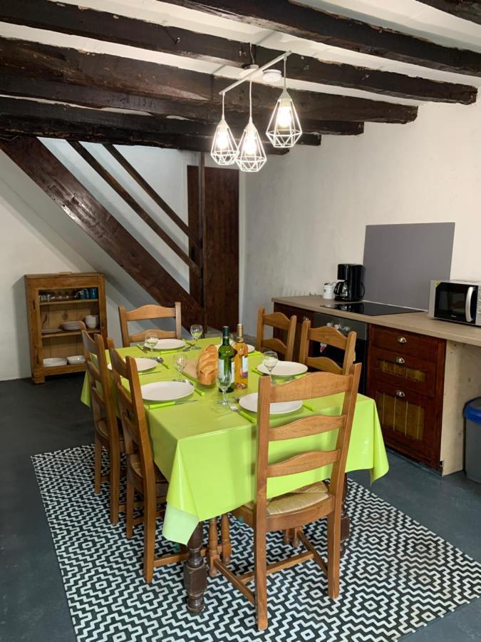 Doxie Cottage Saint-Chabrais 外观 照片